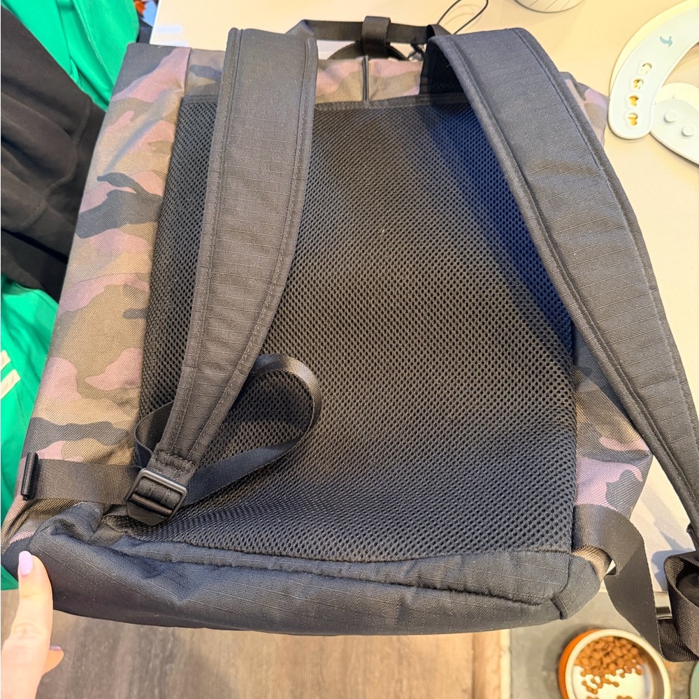 Nike Camo Backpack - Picture 3 of 3